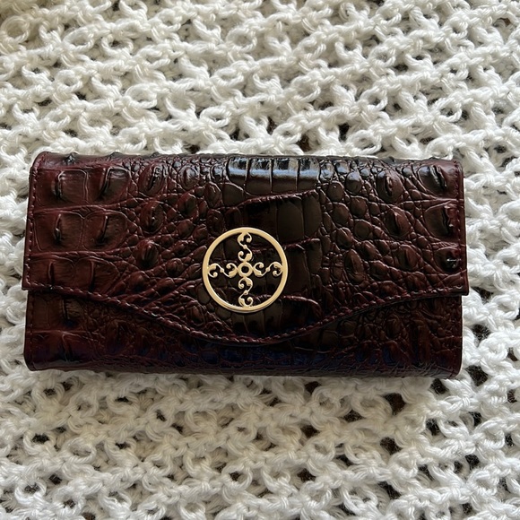 NWOT! Stauer Avalon Crocodile Embossed Wallet